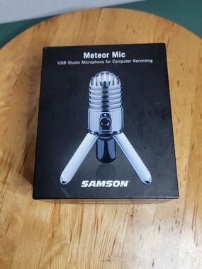 Meteor Mic USB Studio Microphone - Silver